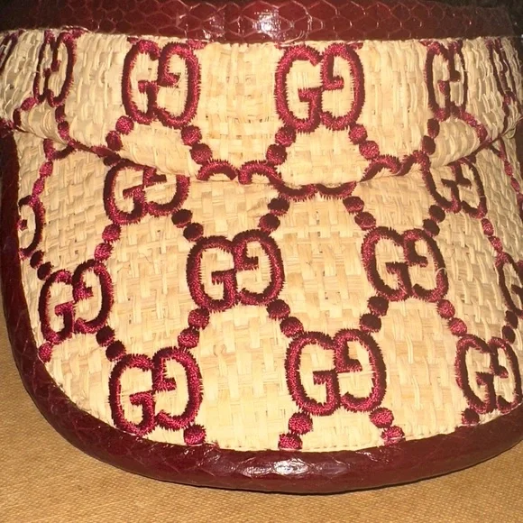 Gucci Women's Raffia Visor in Beige and Burgundy Python Trim - Picture 8 of 8
